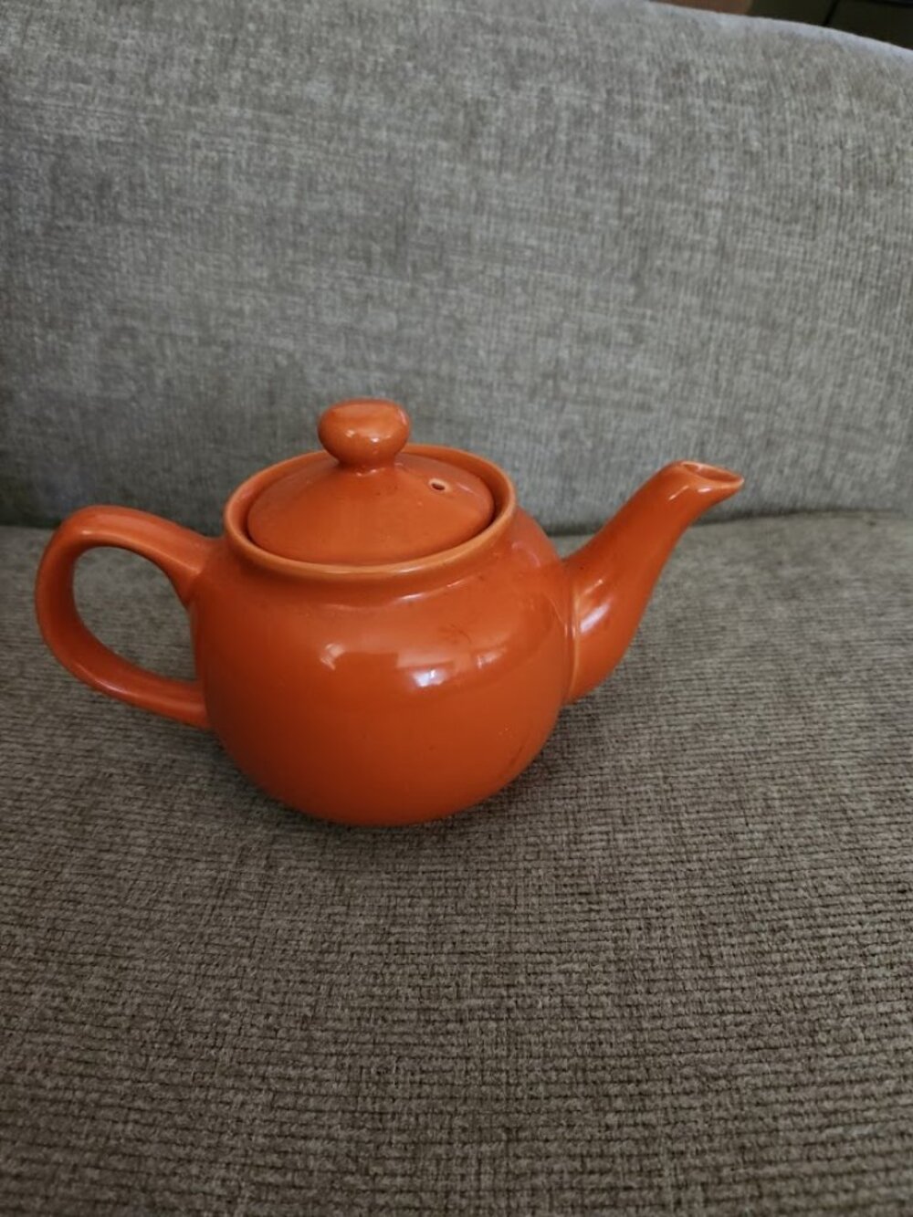 little orange teapot